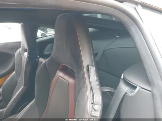2021 McLaren GT COUPE