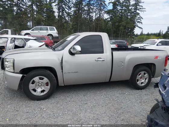 2007 Chevrolet Silverado 1500 LT w/1LT