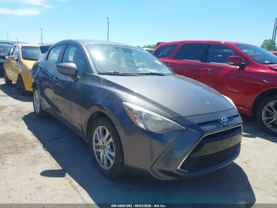 2017 Toyota Yaris iA