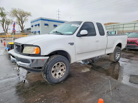 1998 Ford F-250 Standard F250