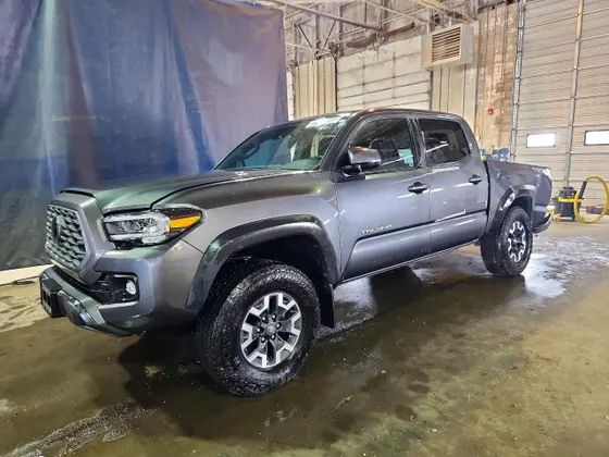 2023 Toyota Tacoma 4WD TRD Off Road