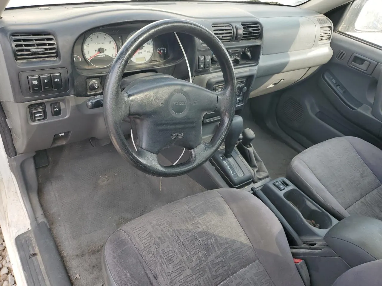 2002 Isuzu Rodeo Sport SPORT
