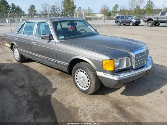 1985 Mercedes-Benz 500 Series 500SEL