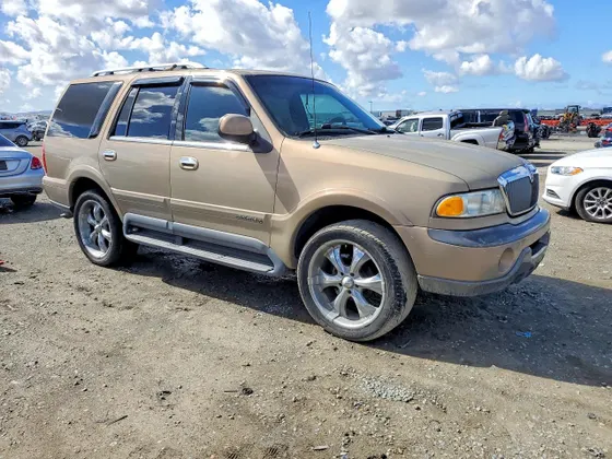 1999 Lincoln Navigator