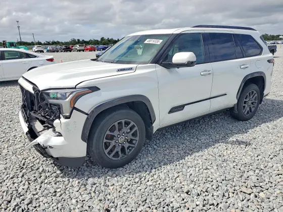 2023 Toyota Sequoia Capstone