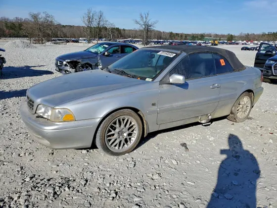 2004 Volvo C70 LPT
