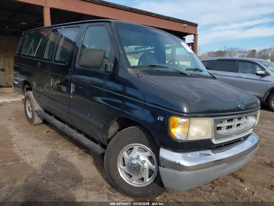1998 Ford Club Wagon XL