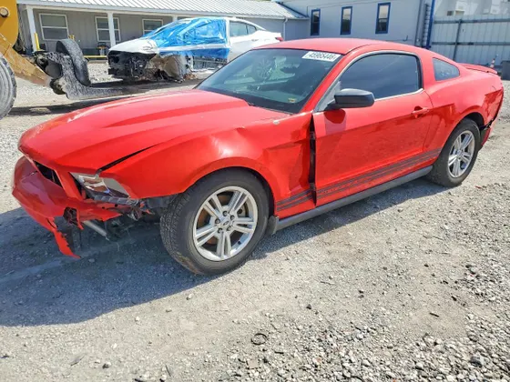 2011 Ford Mustang V6
