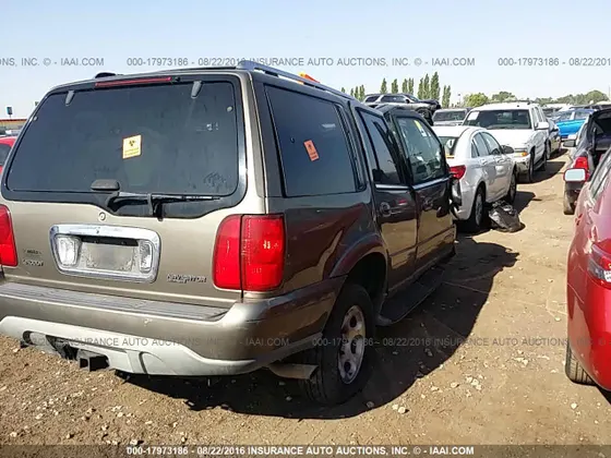 2002 Lincoln Navigator