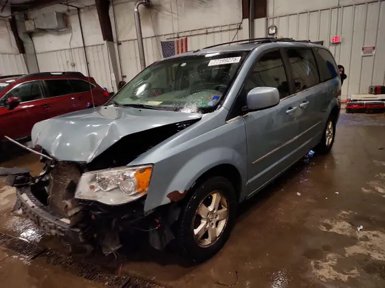 2009 Chrysler Town & Country Touring