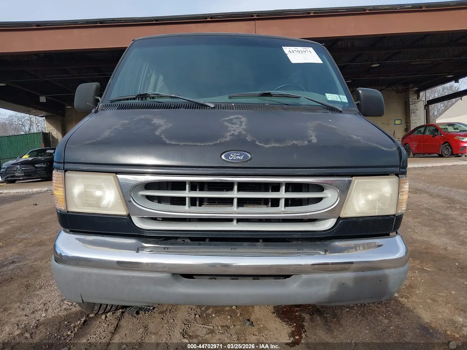 1998 Ford Club Wagon XL
