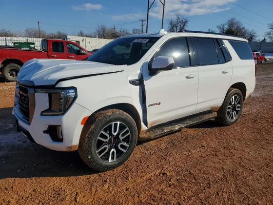 2024 GMC Yukon AT4