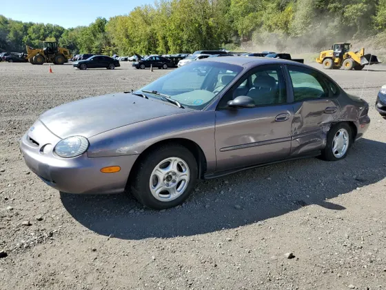 1996 Ford Taurus GL
