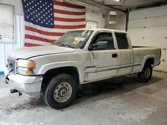 2002 GMC Sierra 2500 SLE