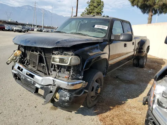 2005 GMC Sierra 3500 DRW SLT