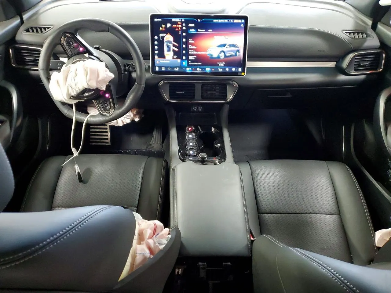 2024 VinFast VF 8 Plus