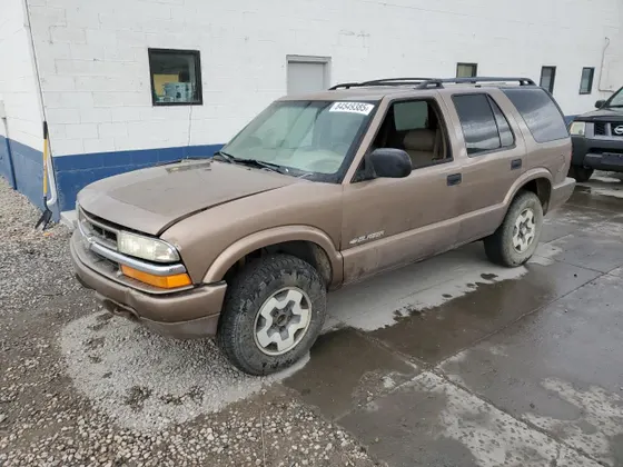 2003 Chevrolet Blazer LS