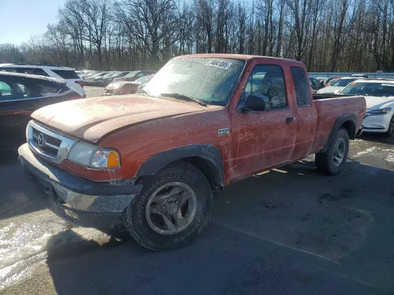 2004 Mazda B-Series 4WD Truck B4000