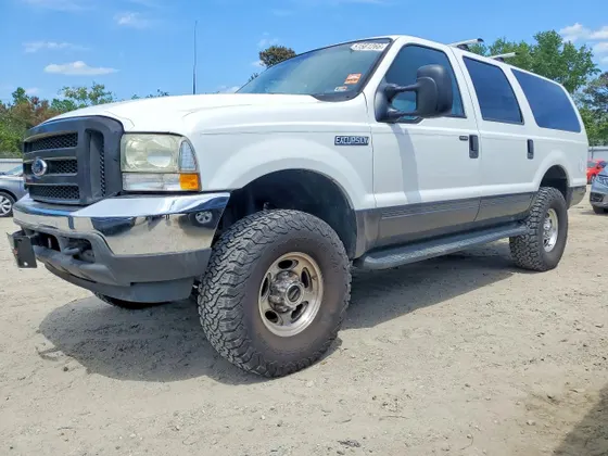 2003 Ford Excursion XLT Spec. Service