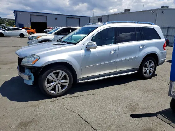 2010 Mercedes-Benz GL-Class GL 450