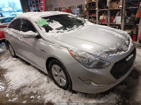 2014 Hyundai Sonata Hybrid