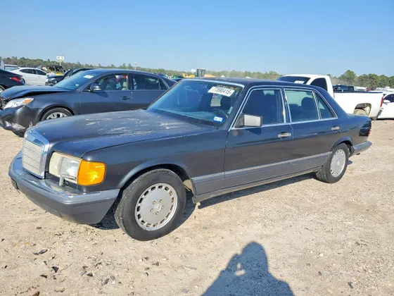 1989 Mercedes-Benz 420 Series 420SEL
