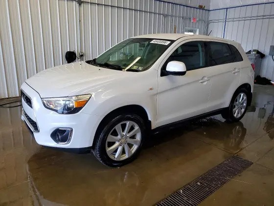 2014 Mitsubishi Outlander Sport ES