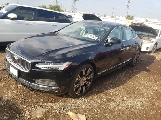 2024 Volvo S90 PLUS
