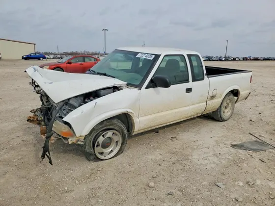 2000 GMC Sonoma SLS w/1SF Pkg