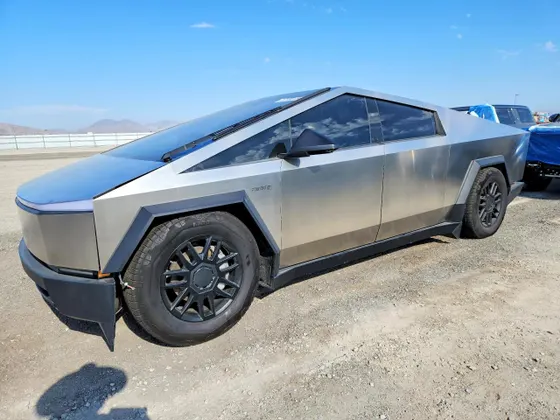 2024 Tesla Cybertruck