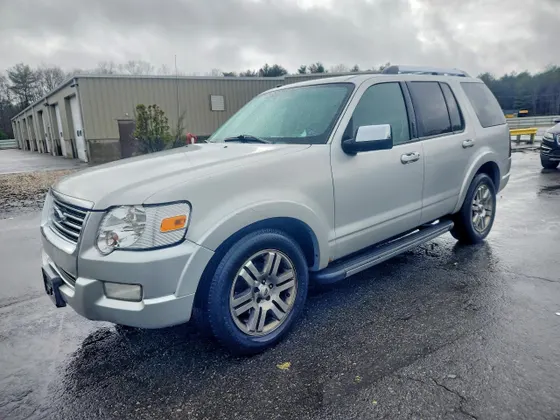 2010 Ford Explorer Limited