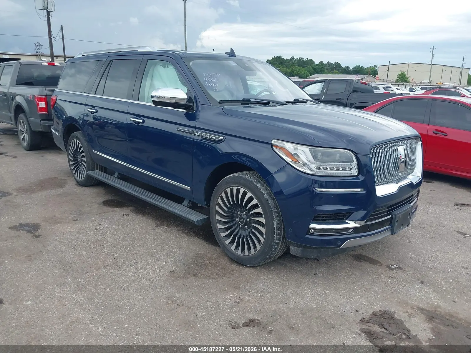 2019 Lincoln Navigator L Black Label