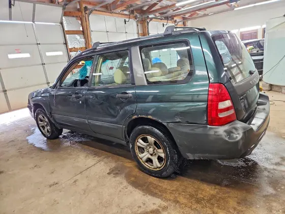 2005 Subaru Forester (Natl) X