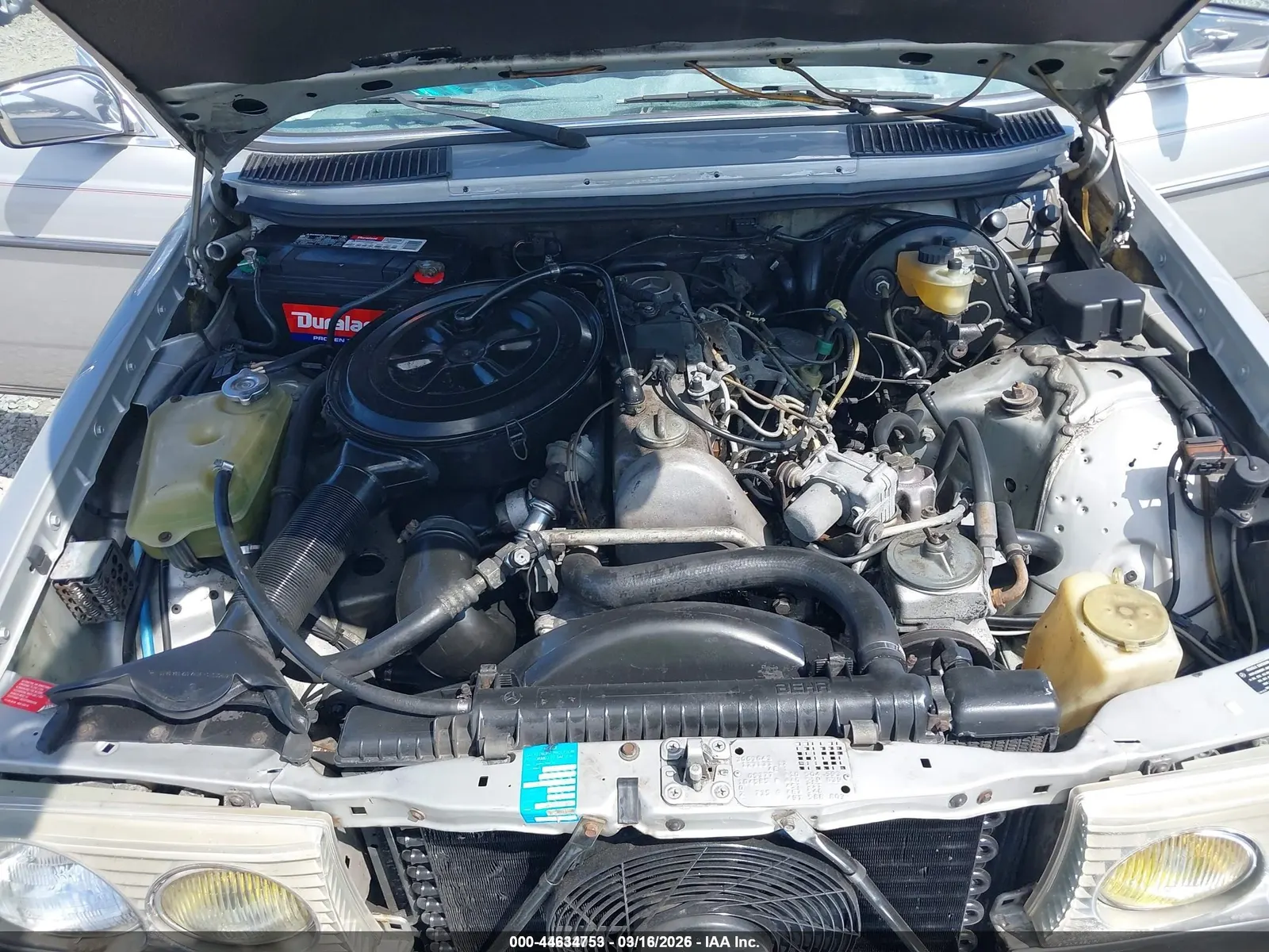 1983 Mercedes-Benz 300 Series 300D-T