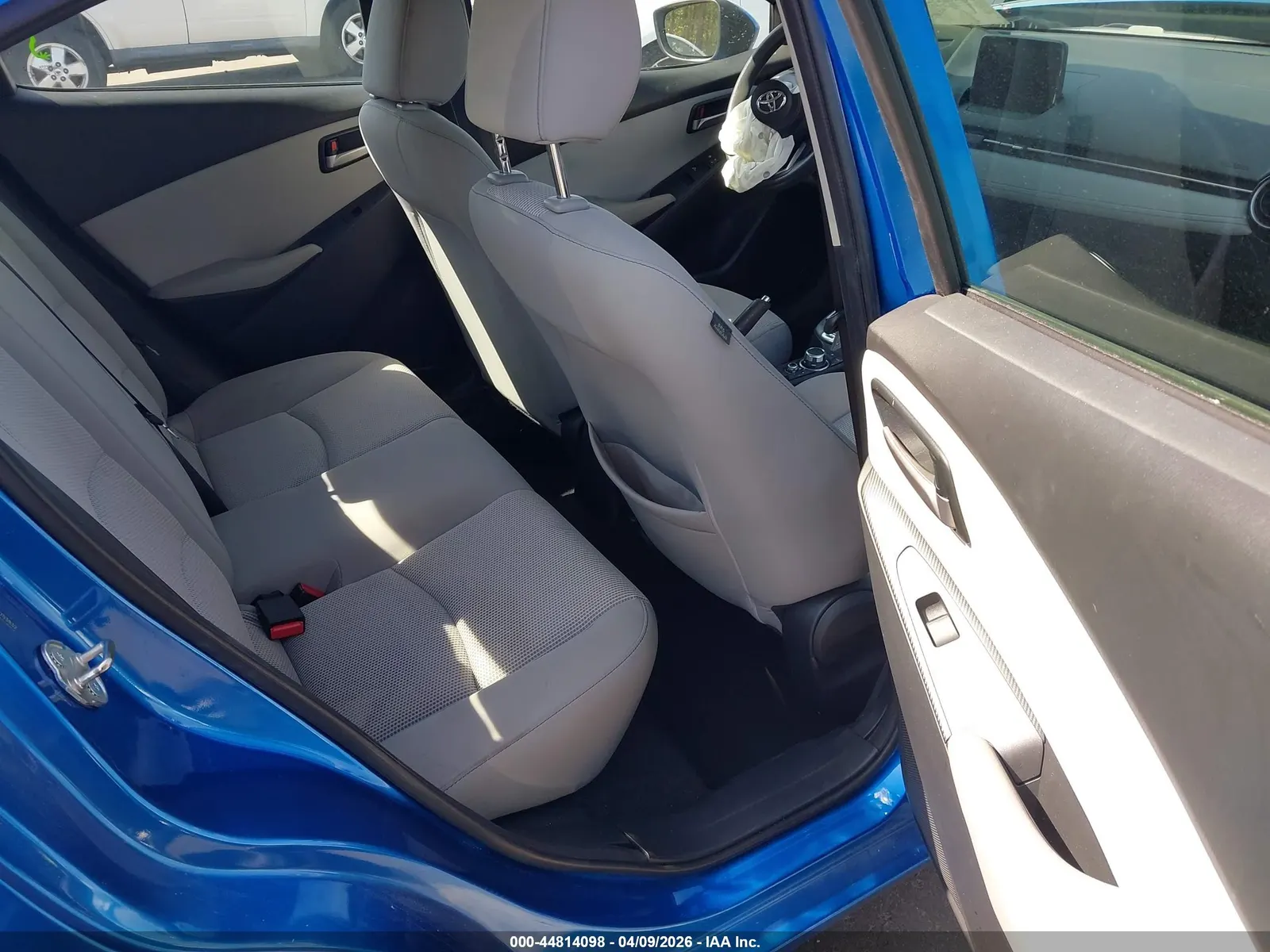 2020 Toyota Yaris Hatchback XLE