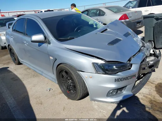 2014 Mitsubishi Lancer Evolution GSR