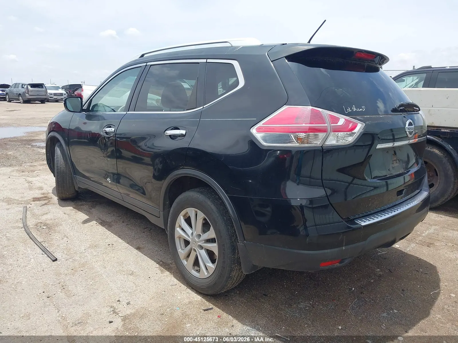 2015 Nissan Rogue SV