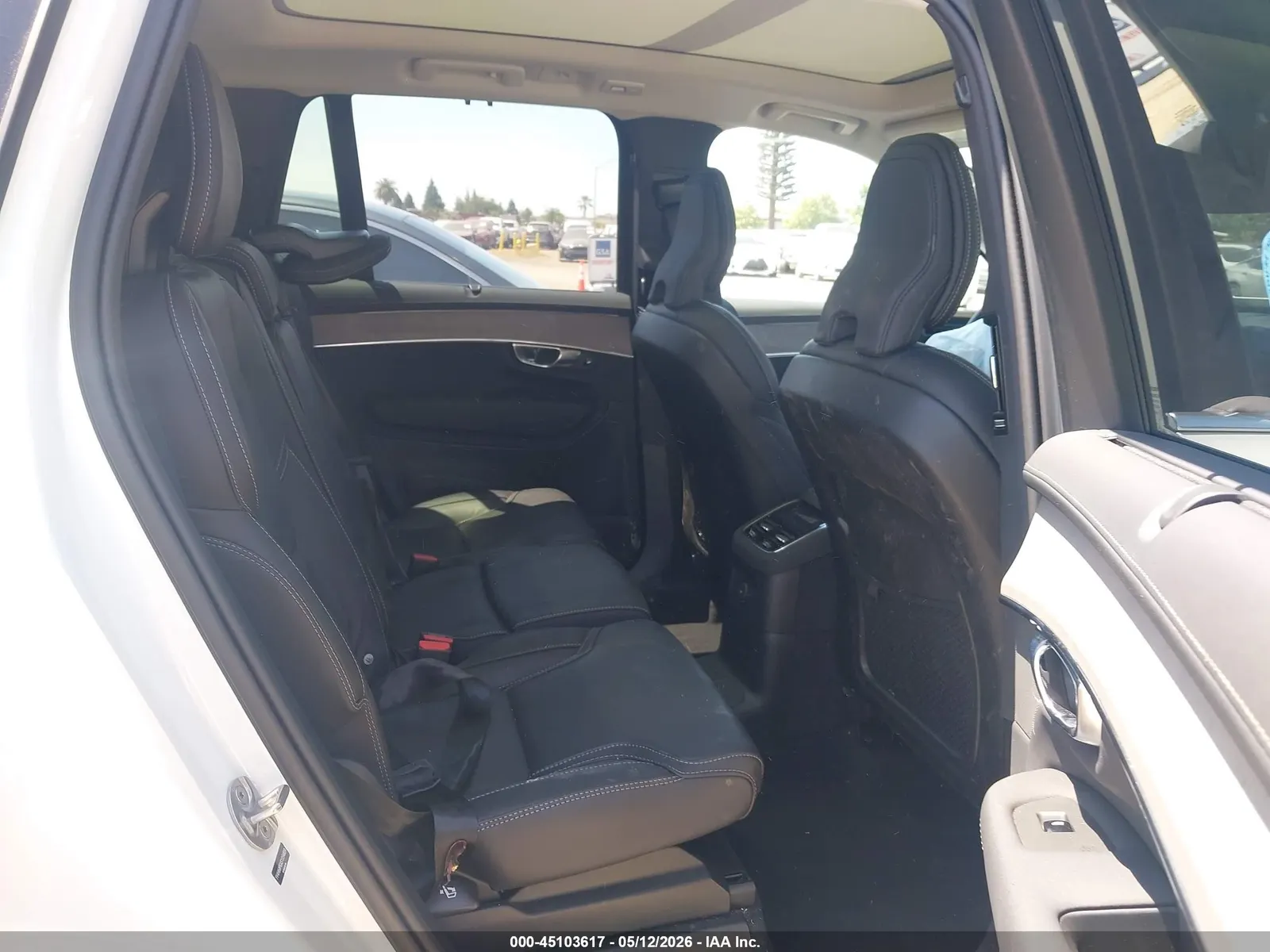 2025 Volvo XC90 Plug-In Hybrid Ultra