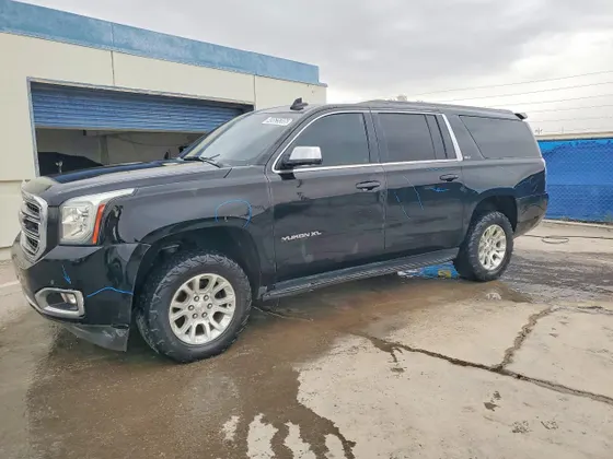 2020 GMC Yukon XL SLT