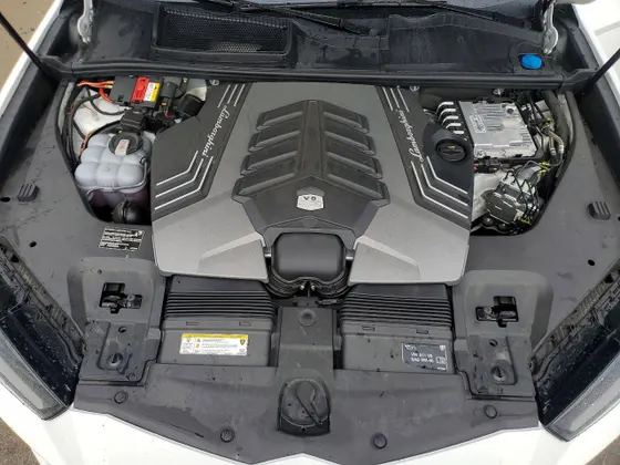 2022 Lamborghini Urus
