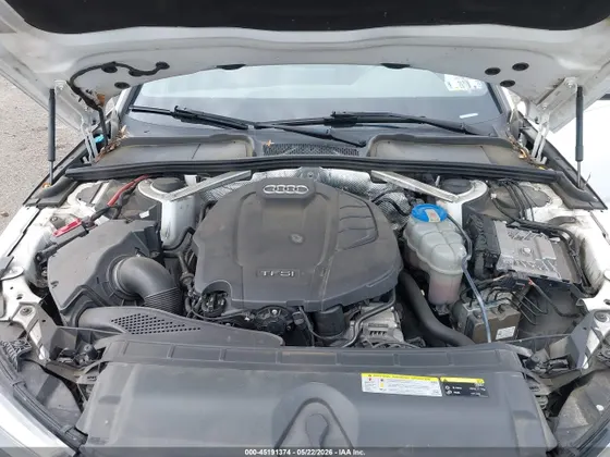 2017 Audi A4 Season of Audi Premium