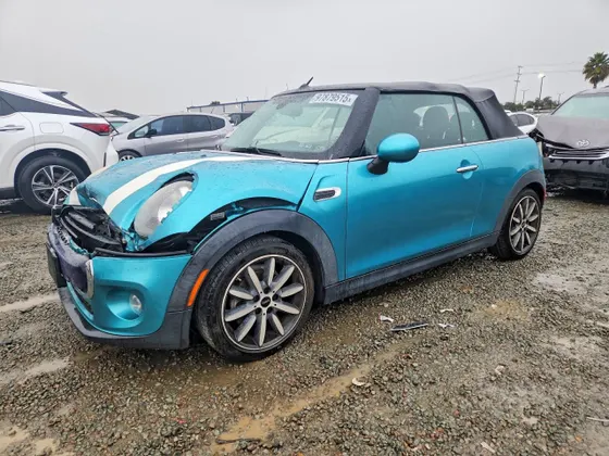 2017 MINI Convertible Cooper