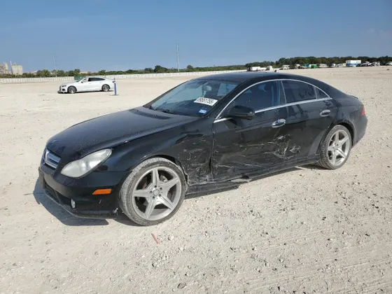 2010 Mercedes-Benz CLS-Class CLS 550