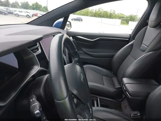 2017 Tesla Model X 90D