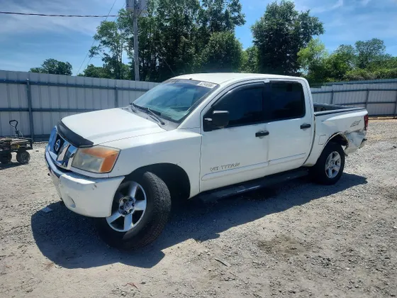 2009 Nissan Titan SE