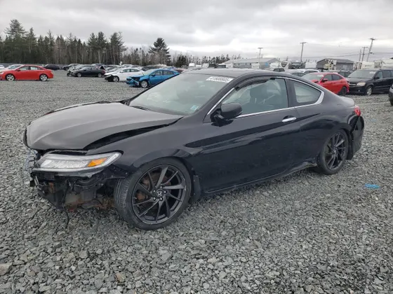 2017 Honda Accord TOURING