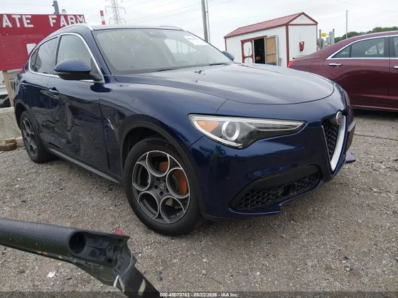 2018 Alfa Romeo Stelvio Ti