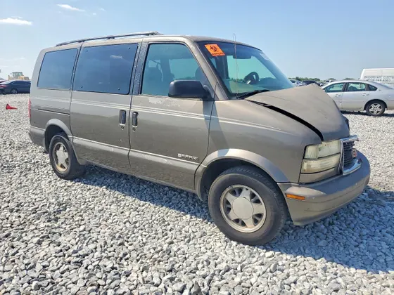 2000 GMC Safari Passenger SAFARI