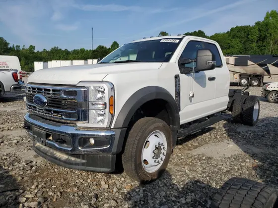 2024 Ford F-450 SUPER DUTY