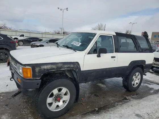1987 Toyota 4Runner RN60